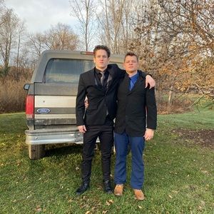 Meet your Posher, Hunter